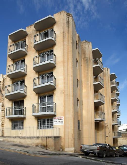 1 Bedrm Apt Seaview Balluta Bay St. Julian's Zewnętrze zdjęcie